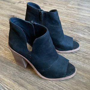 Vince Camuto open toe bootie